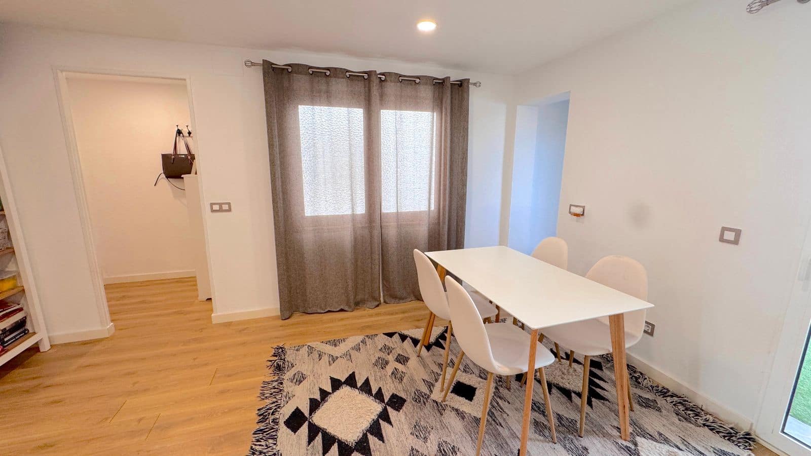 2 bedroom Penthouse for sale in Palma de Mallorca - € 359,000 (Ref: 9547129)