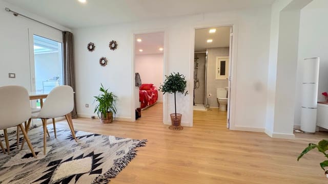 2 bedroom Penthouse for sale in El Pilari, Palma de Mallorca - € 359,000 (Ref: 9547129)