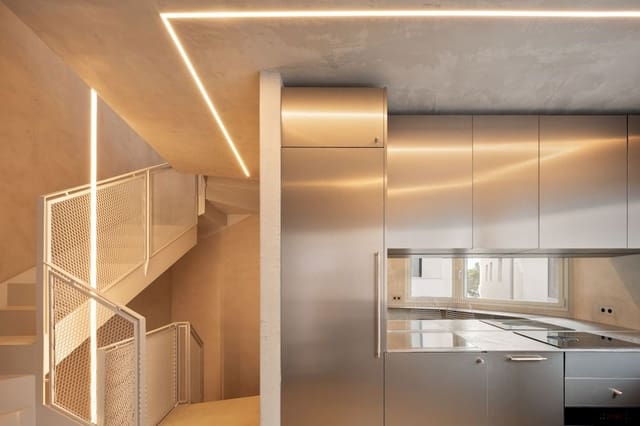 2 quarto Casa em Banda para venda em Puerto de Alcudia, Alcúdia com garagem - 890 000 € (Ref: 9553147)