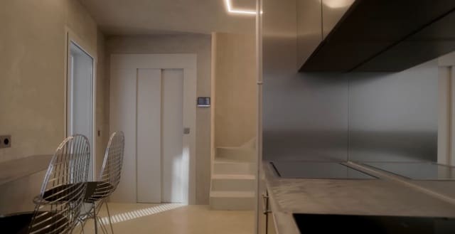 2 quarto Casa em Banda para venda em Puerto de Alcudia, Alcúdia com garagem - 890 000 € (Ref: 9553147)