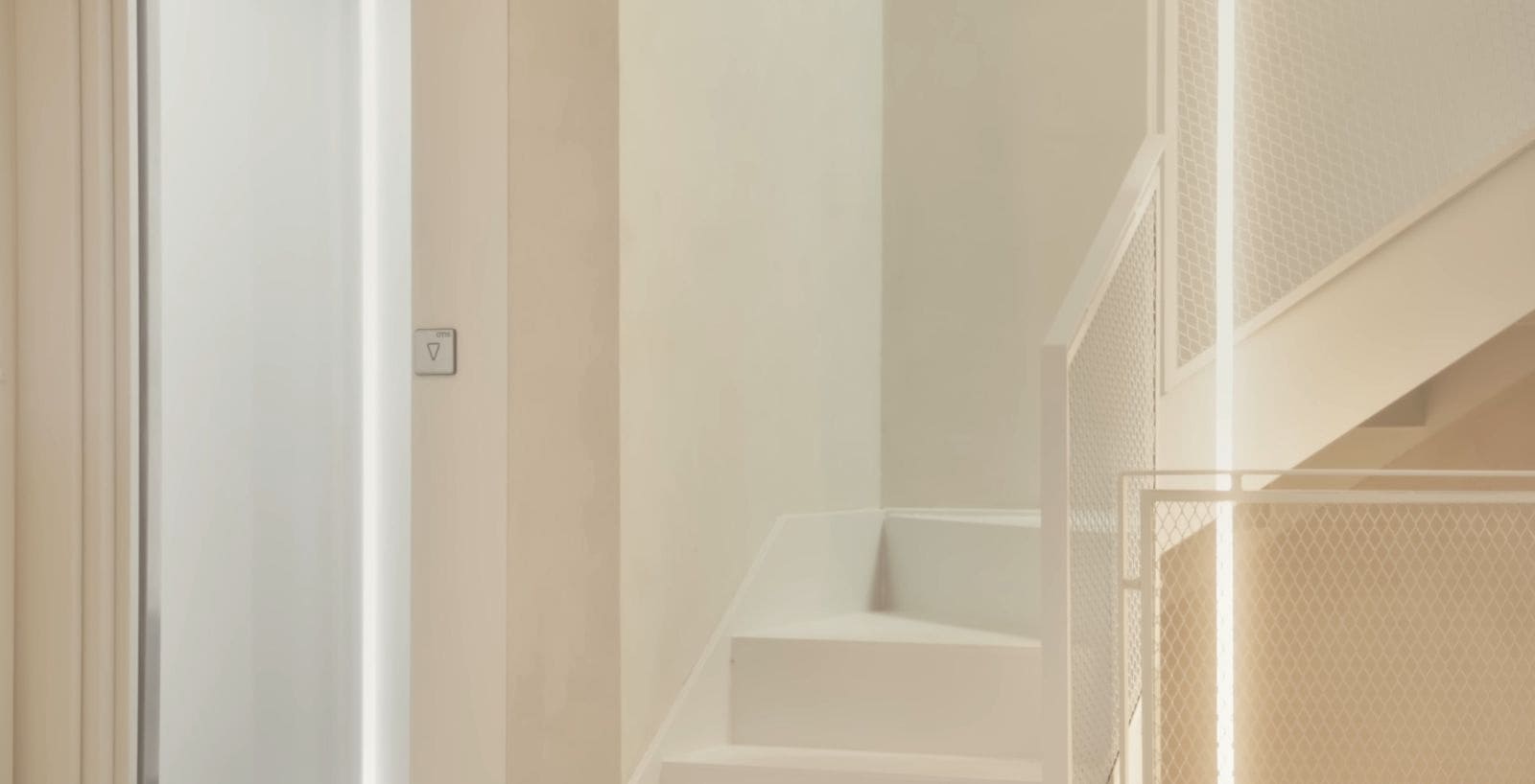 2 quarto Casa em Banda para venda em Puerto de Alcudia com garagem - 890 000 € (Ref: 9553147)