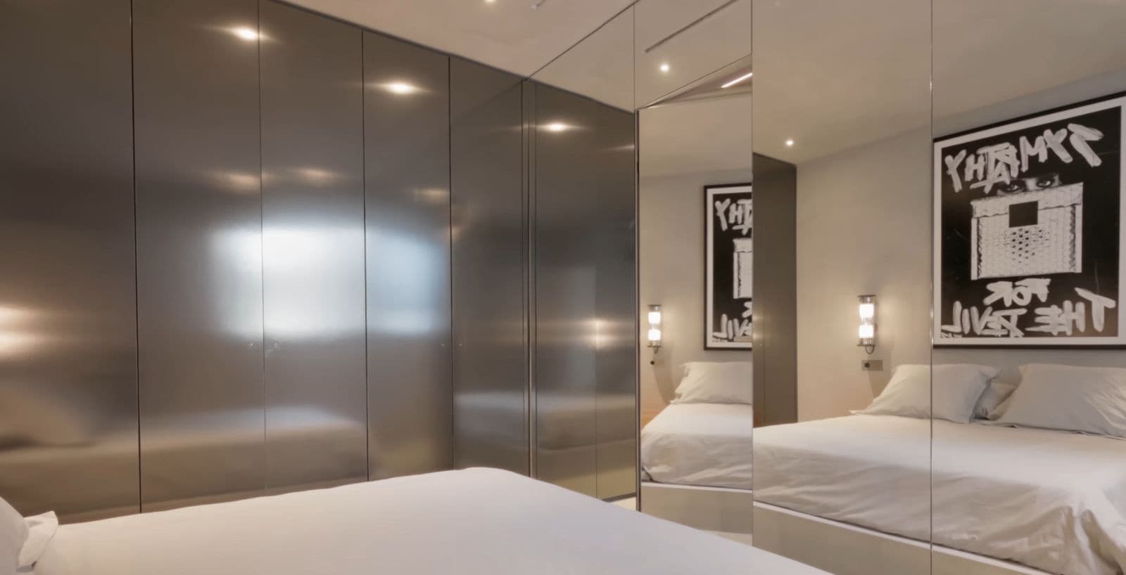 2 quarto Casa em Banda para venda em Puerto de Alcudia com garagem - 890 000 € (Ref: 9553147)