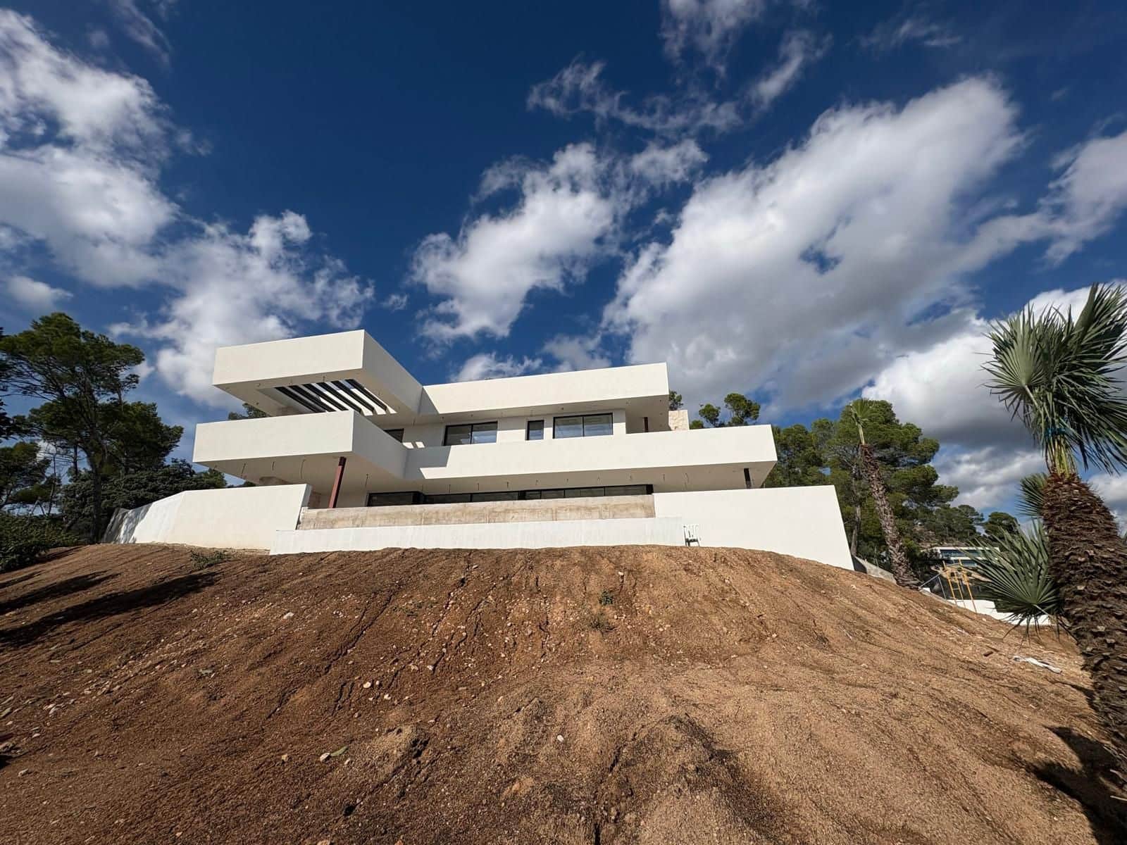 4 bedroom Townhouse for sale in Bunyola with pool garage - € 6,850,000 (Ref: 9556273)