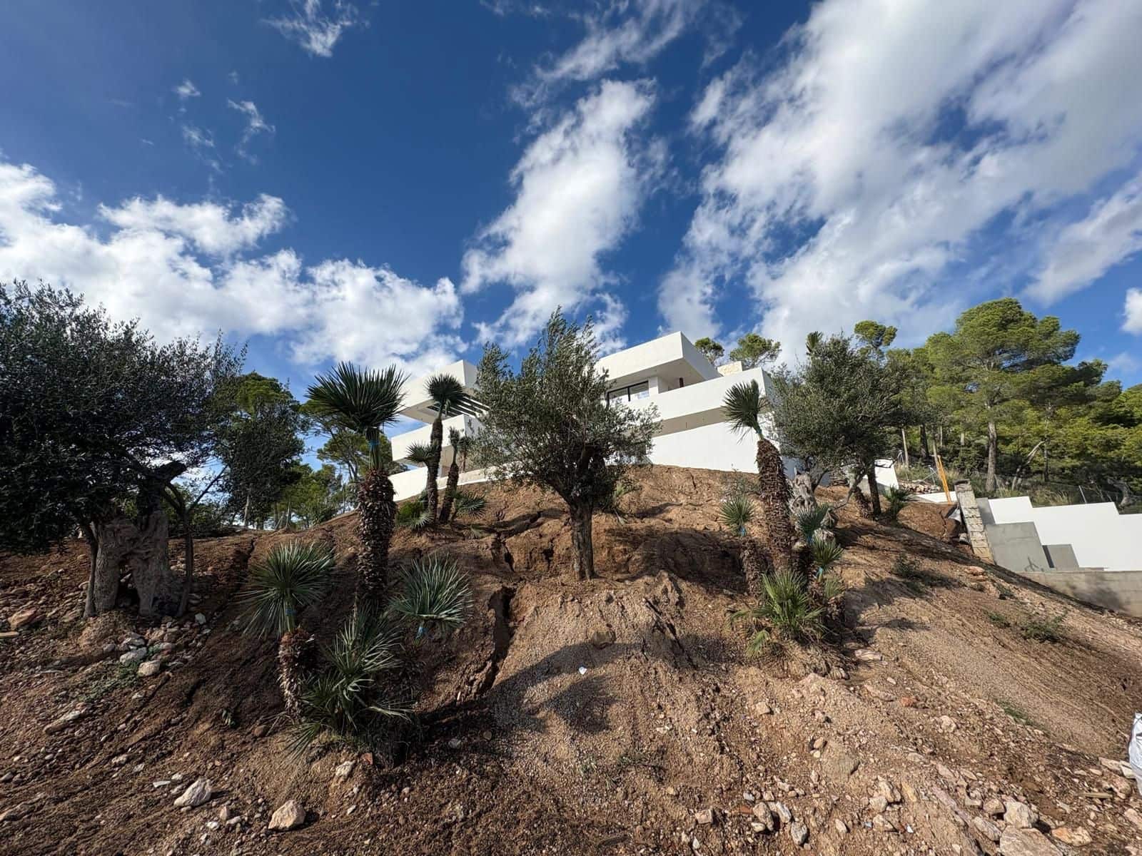 4 bedroom Townhouse for sale in Bunyola with pool garage - € 6,850,000 (Ref: 9556273)