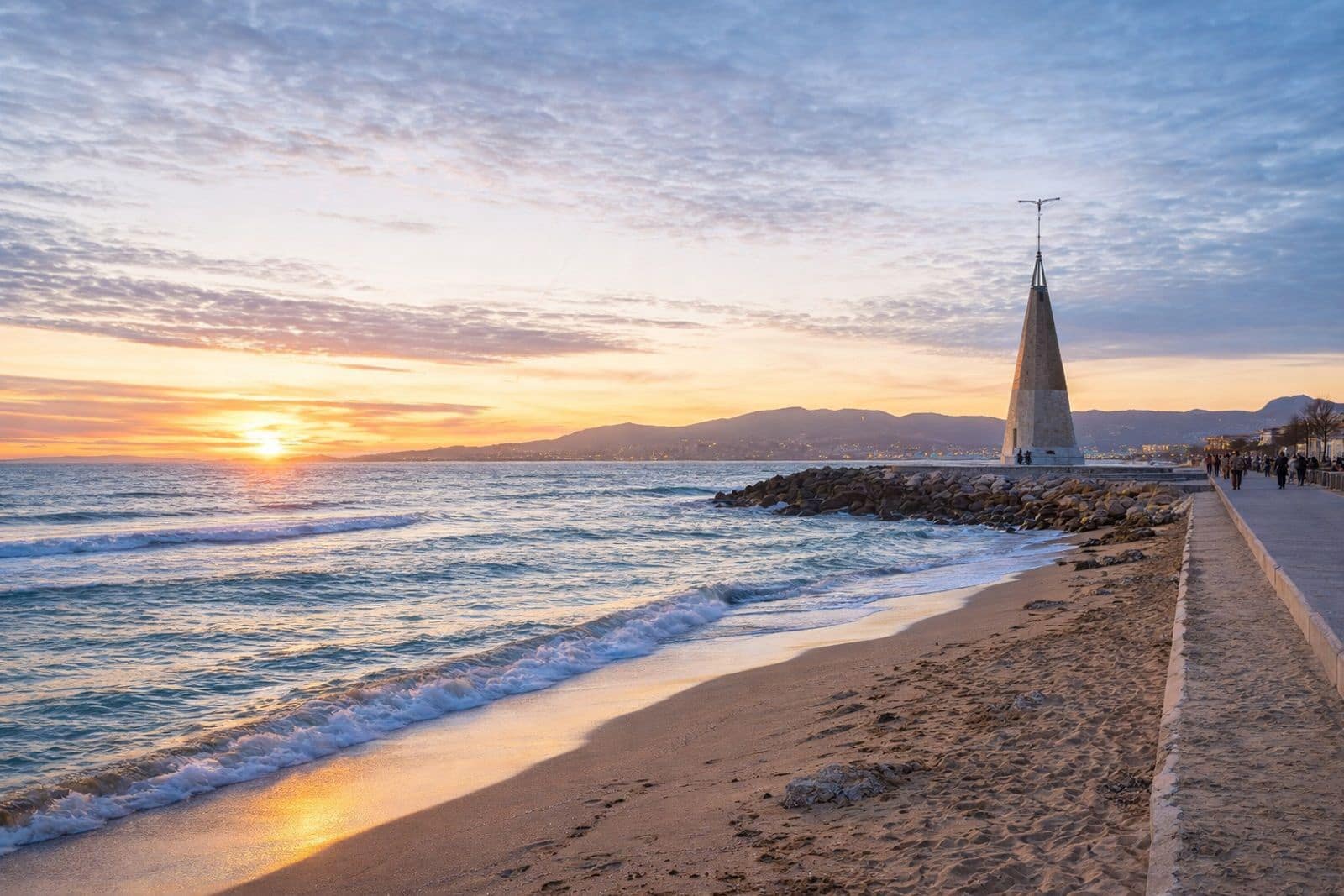 3 soveværelse Byhus til salg i Portixol med swimmingpool garage - € 3.250.000 (Ref: 9564059)