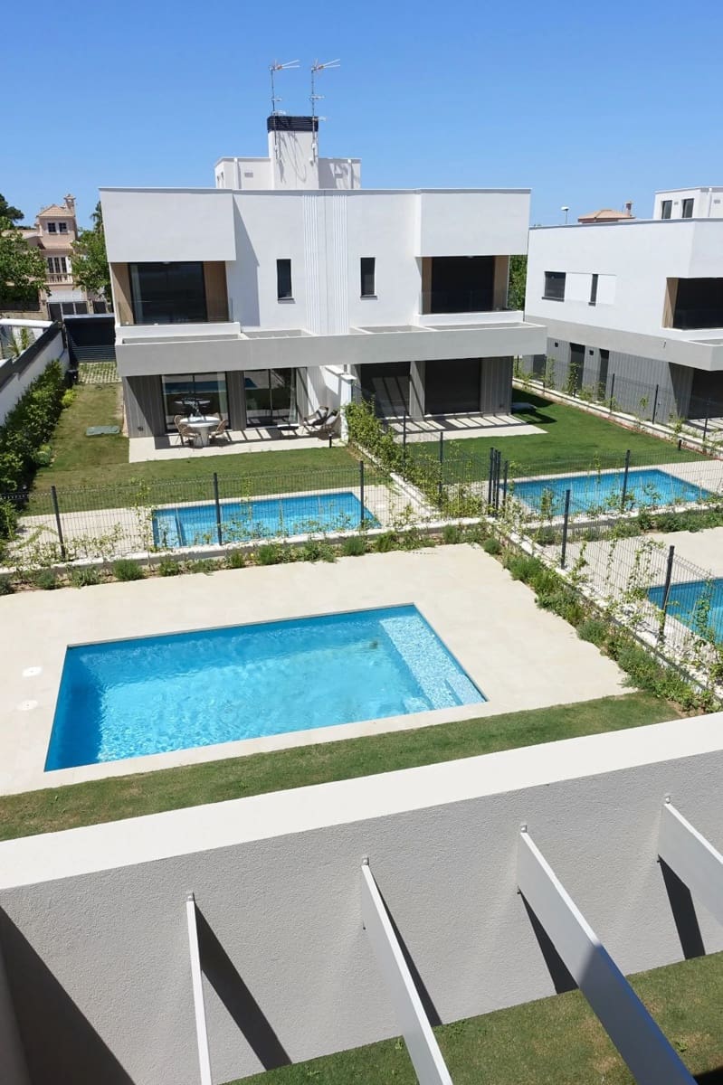 4 chambre Maison de Ville à vendre à Puig de Ros avec piscine garage - 980 000 € (Ref: 9570079)