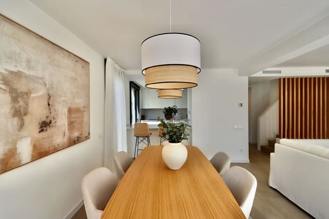 4 chambre Maison de Ville à vendre à Puig de Ros, Llucmajor avec piscine garage - 980 000 € (Ref: 9570079)