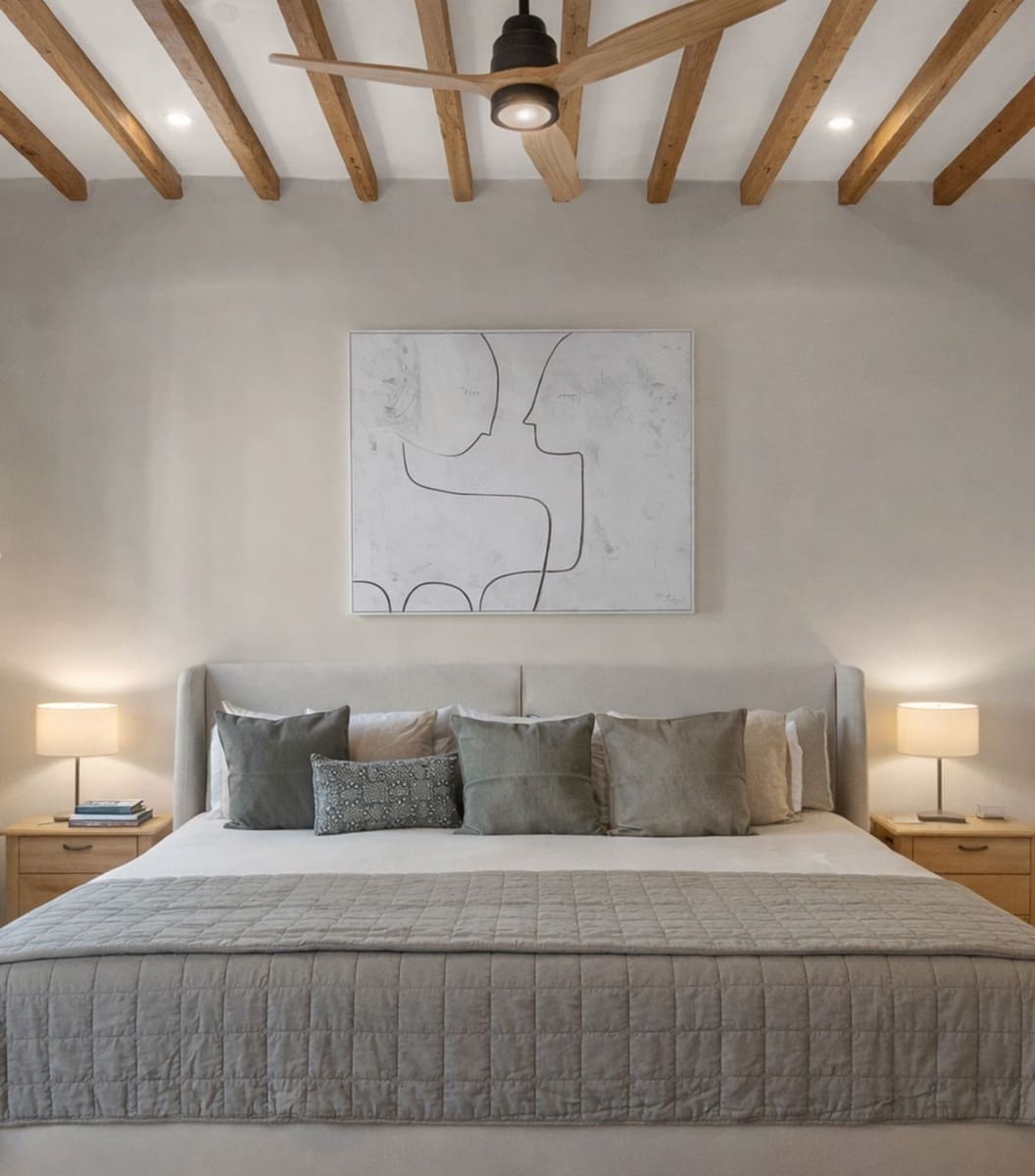 2 bedroom Flat for sale in Palma de Mallorca - € 799,000 (Ref: 9597143)