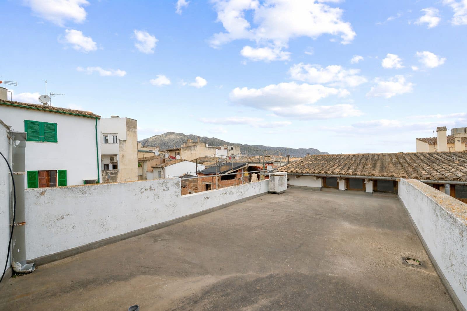 7 bedroom Townhouse for sale in Pollensa / Pollenca with garage - € 1,700,000 (Ref: 9688478)
