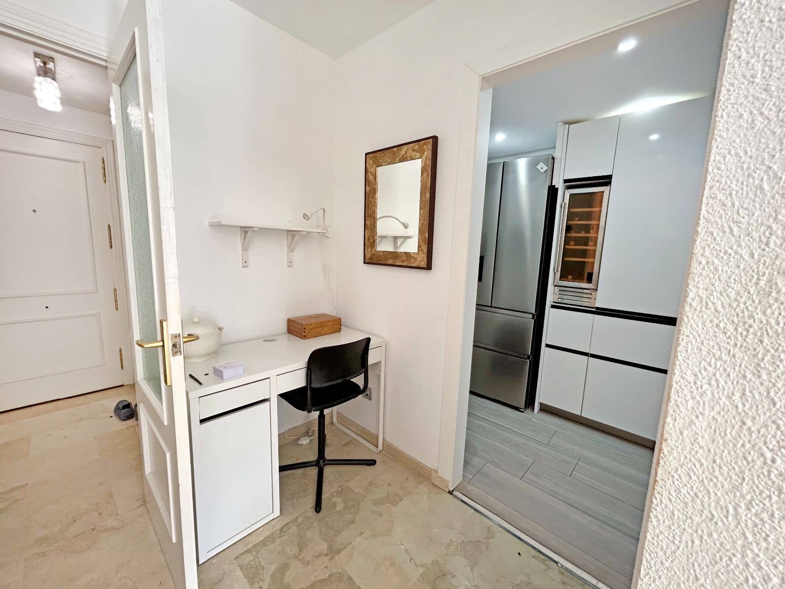 2 makuuhuone Asunto myytävänä paikassa El Toro / Port Adriano mukana uima-altaan 
autotalli - 825 000 € (Ref: 9694062)