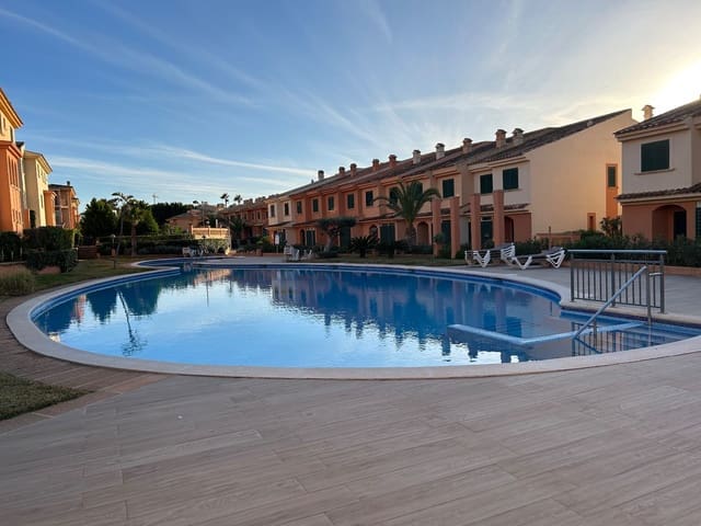 2 makuuhuone Asunto myytävänä paikassa El Toro / Port Adriano, Calvià mukana uima-altaan 
autotalli - 825 000 € (Ref: 9694062)