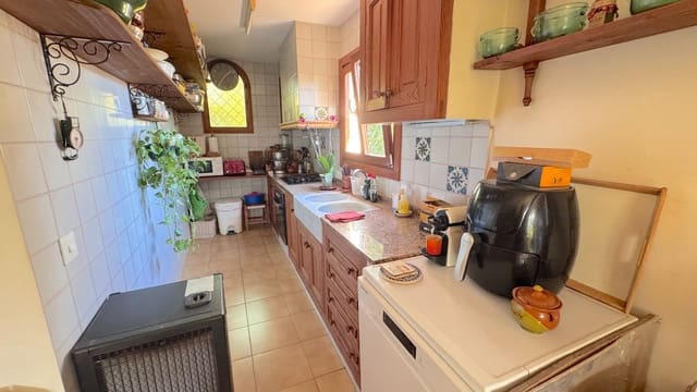 6 chambre Finca/Maison de Campagne à vendre à Santa María del Camí avec piscine garage - 1 100 000 € (Ref: 9694235)