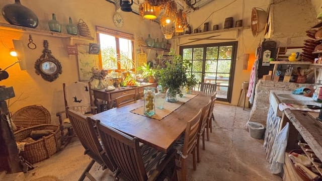 6 chambre Finca/Maison de Campagne à vendre à Santa María del Camí avec piscine garage - 1 100 000 € (Ref: 9694235)