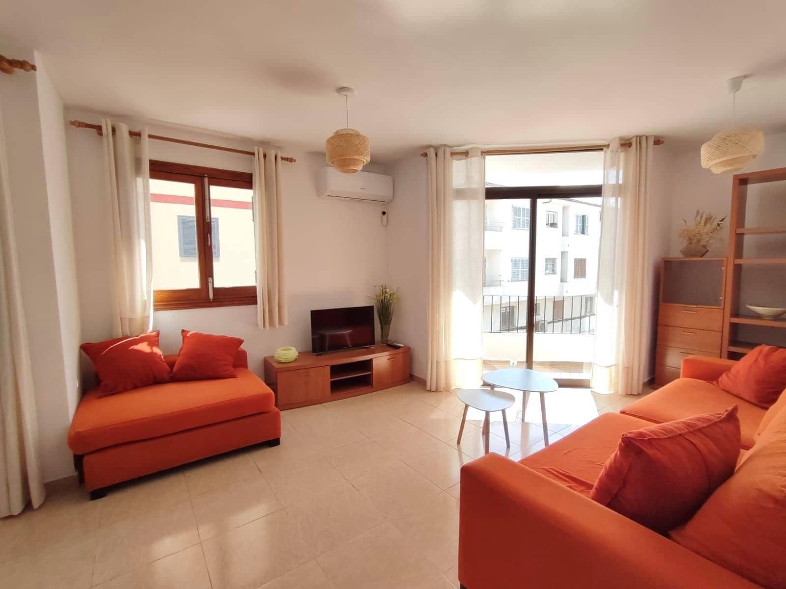 3 bedroom Flat for rent in Pollensa / Pollenca - € 1,500 (Ref: 9700087)