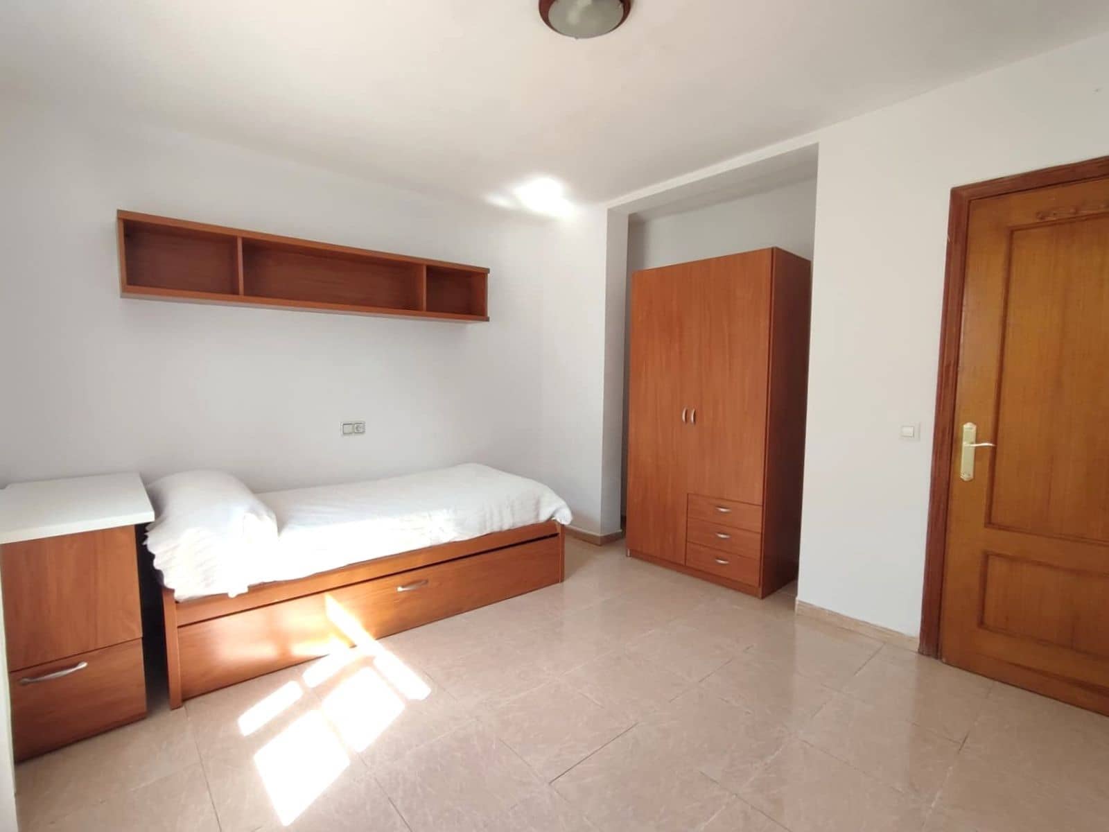 3 bedroom Flat for rent in Pollensa / Pollenca - € 1,500 (Ref: 9700087)