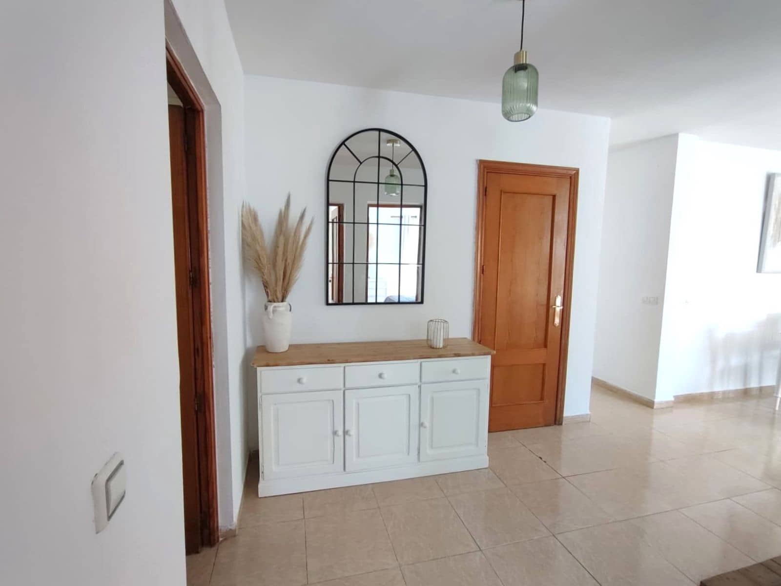 3 bedroom Flat for rent in Pollensa / Pollenca - € 1,500 (Ref: 9700087)