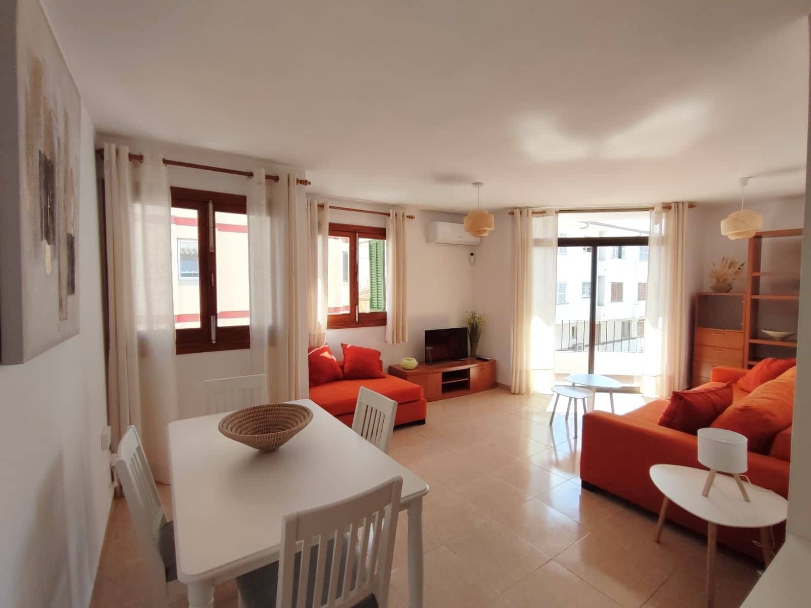 3 bedroom Flat for rent in Pollensa / Pollenca - € 1,500 (Ref: 9700087)