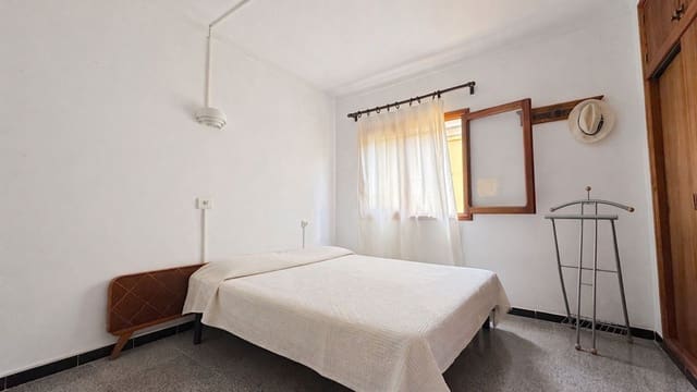 12 sovrum Hus till salu i Colonia de Sant Jordi, Ses Salines - 1 295 000 € (Ref: 9725125)