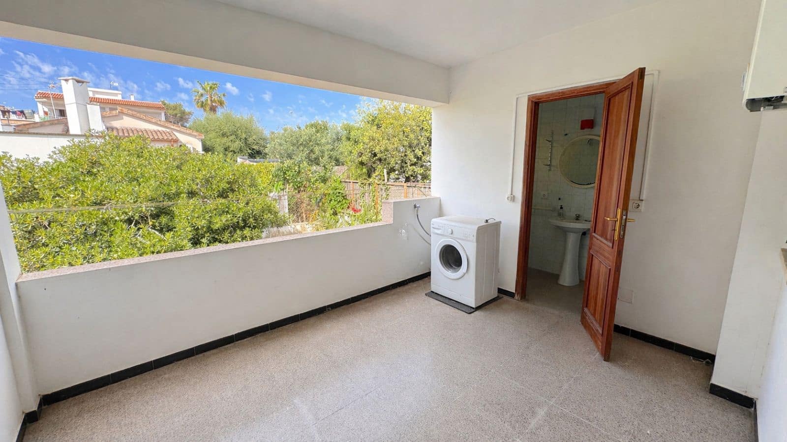 12 bedroom Townhouse for sale in Colonia de Sant Jordi - € 1,295,000 (Ref: 9725125)