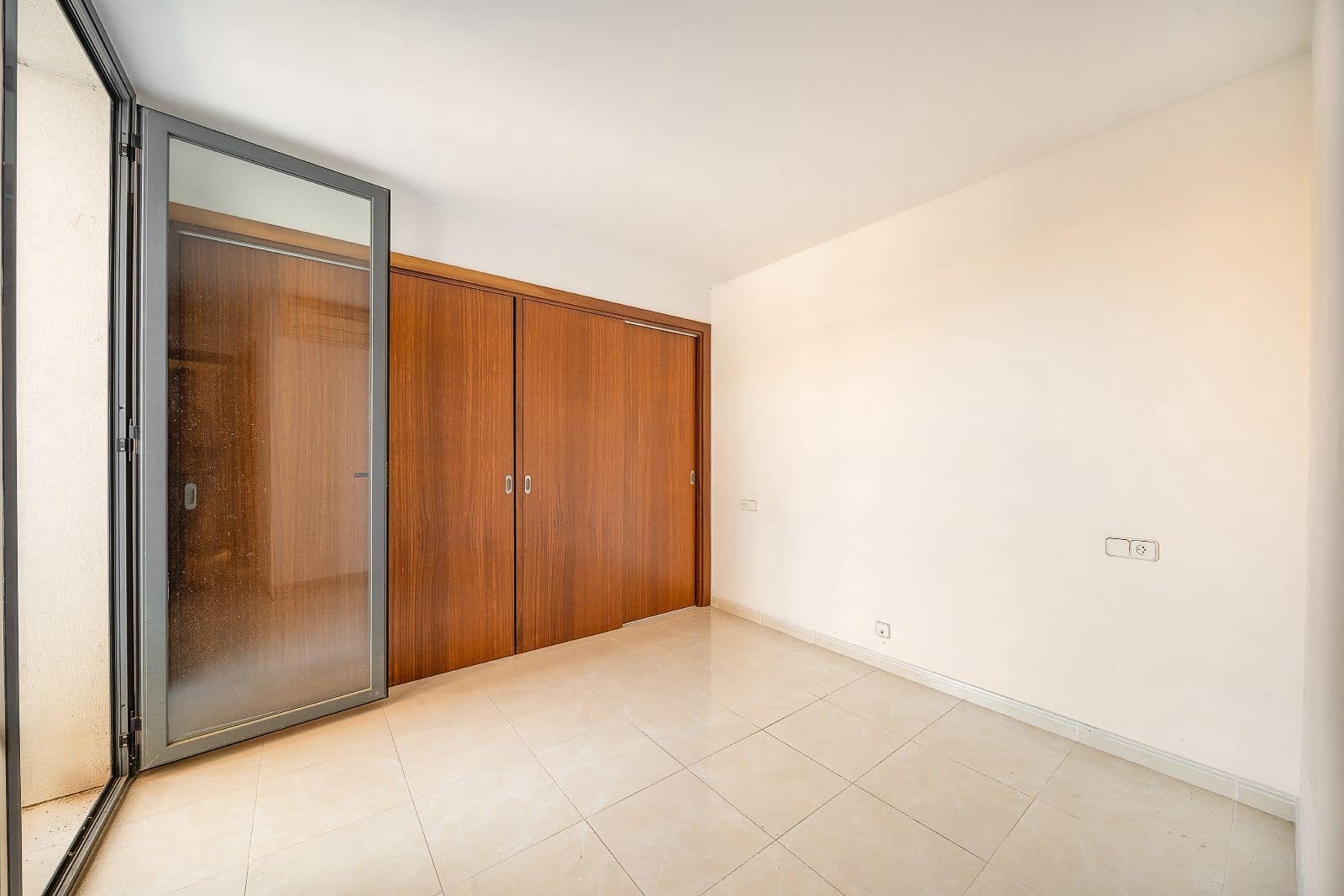 3 bedroom Flat for sale in Pollensa / Pollenca - € 430,000 (Ref: 9730460)