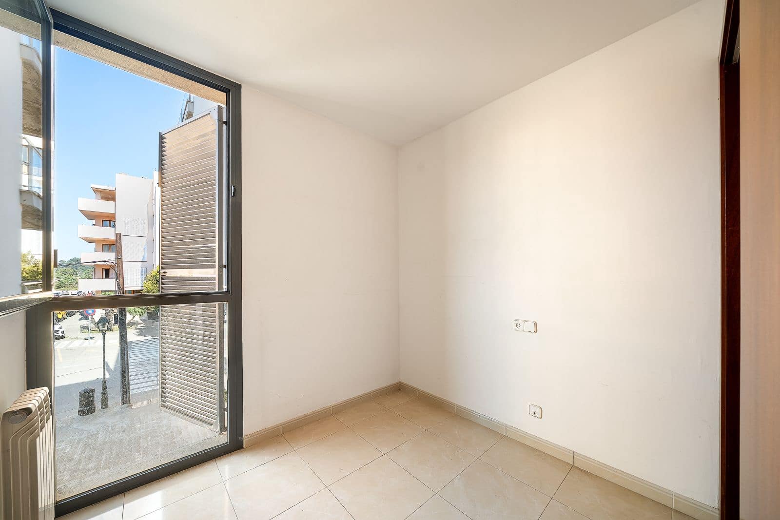 3 bedroom Flat for sale in Pollensa / Pollenca - € 430,000 (Ref: 9730460)