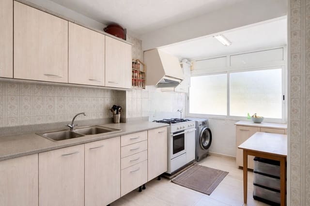 3 makuuhuone Asunto myytävänä paikassa Port de Pollença, Pollensa / Pollença mukana 
autotalli - 520 000 € (Ref: 9737287)