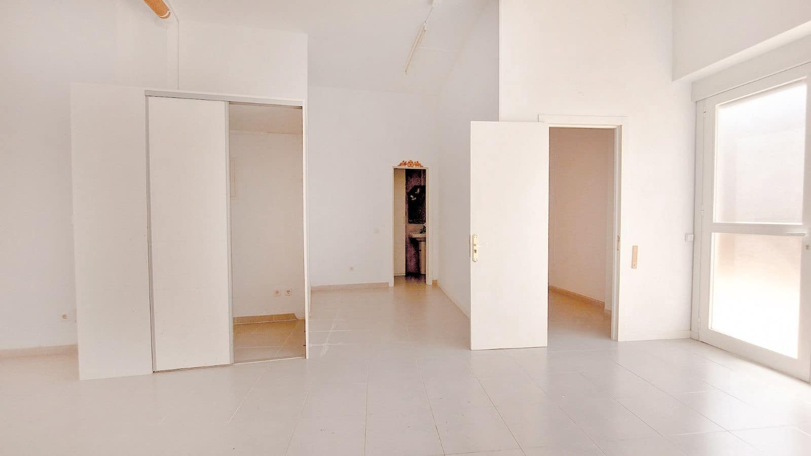 Local Commercial à louer à Palma de Mallorca - 800 € (Ref: 9778631)