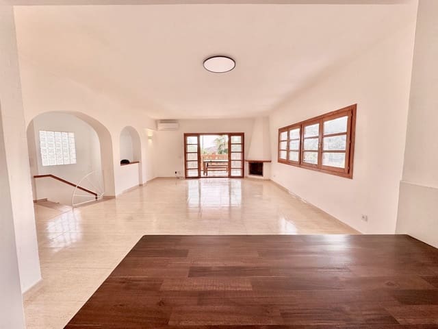 3 Zimmer Haus zu verkaufen in Costa de la Calma, Calvià mit Pool Garage - 1.495.000 € (Ref: 9779070)