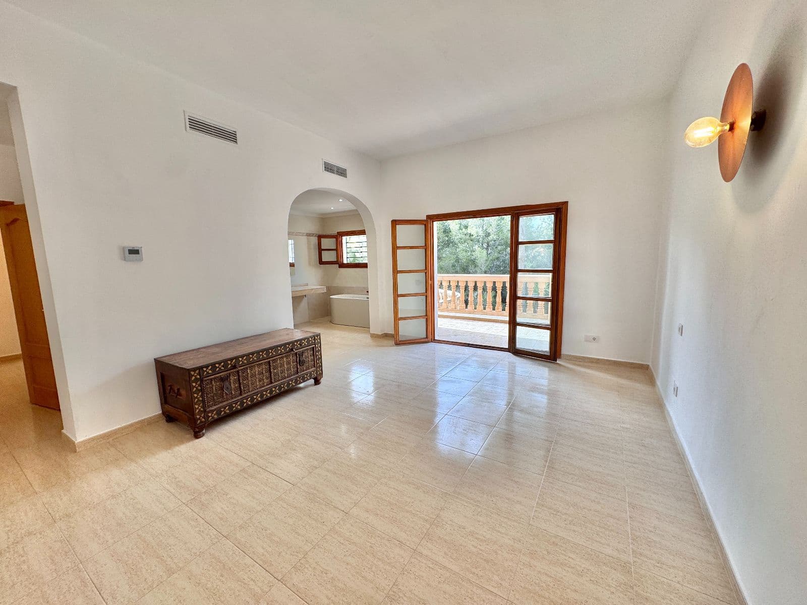 3 Zimmer Haus zu verkaufen in Costa de la Calma mit Pool Garage - 1.495.000 € (Ref: 9779070)