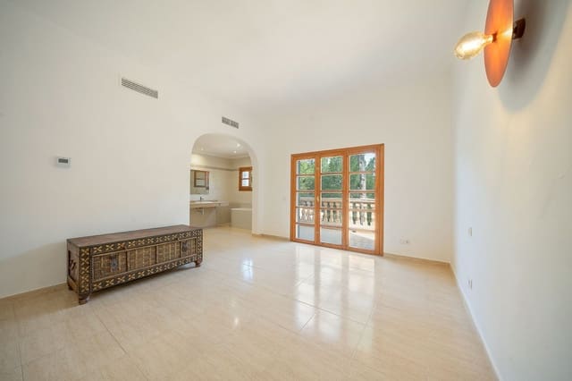 Casa de 3 habitaciones en Costa de la Calma, Calvià en venta con piscina garaje - 1.495.000 € (Ref: 9779070)