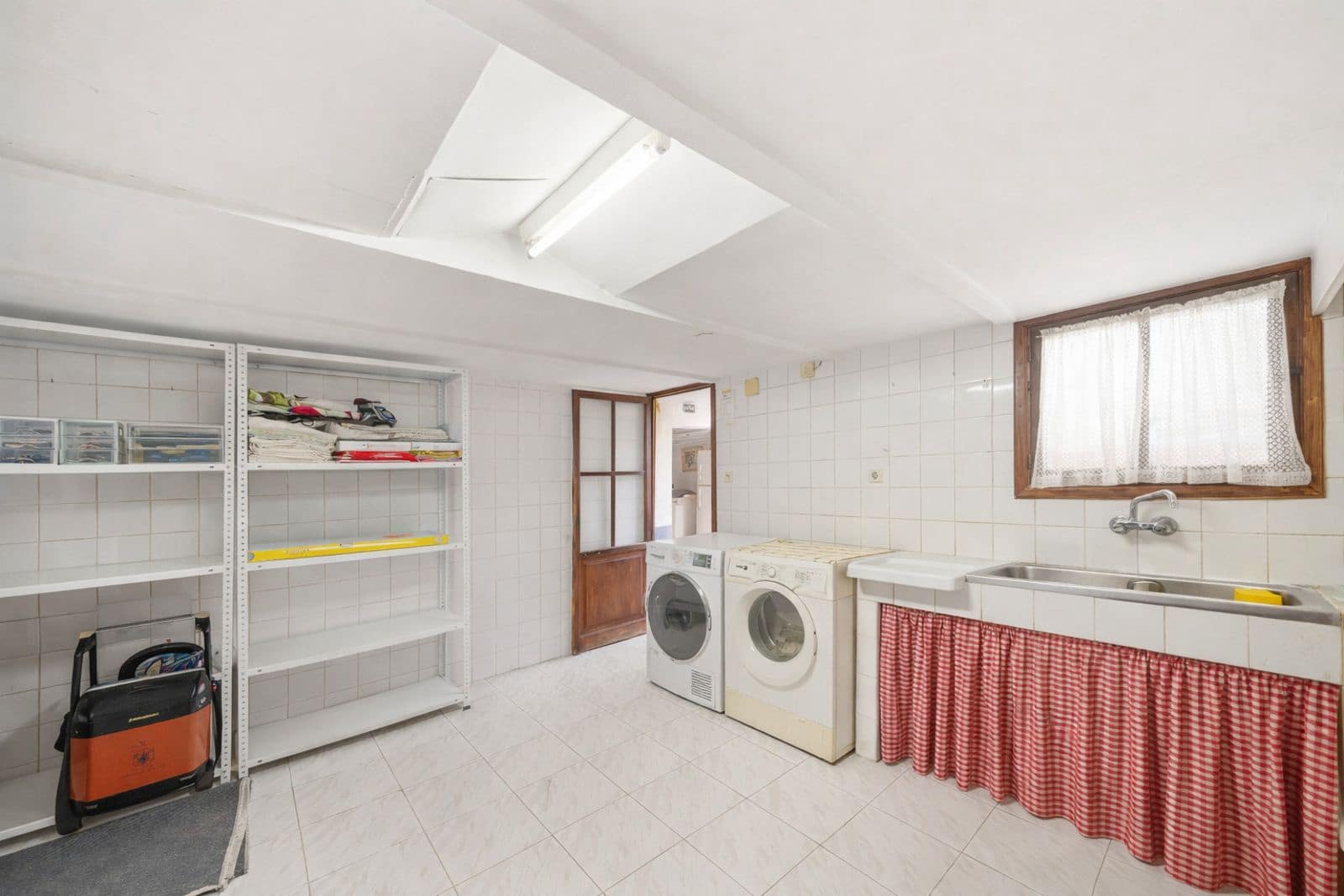 5 soveværelse Byhus til salg i Pollensa / Pollenca med swimmingpool garage - € 660.000 (Ref: 9782297)