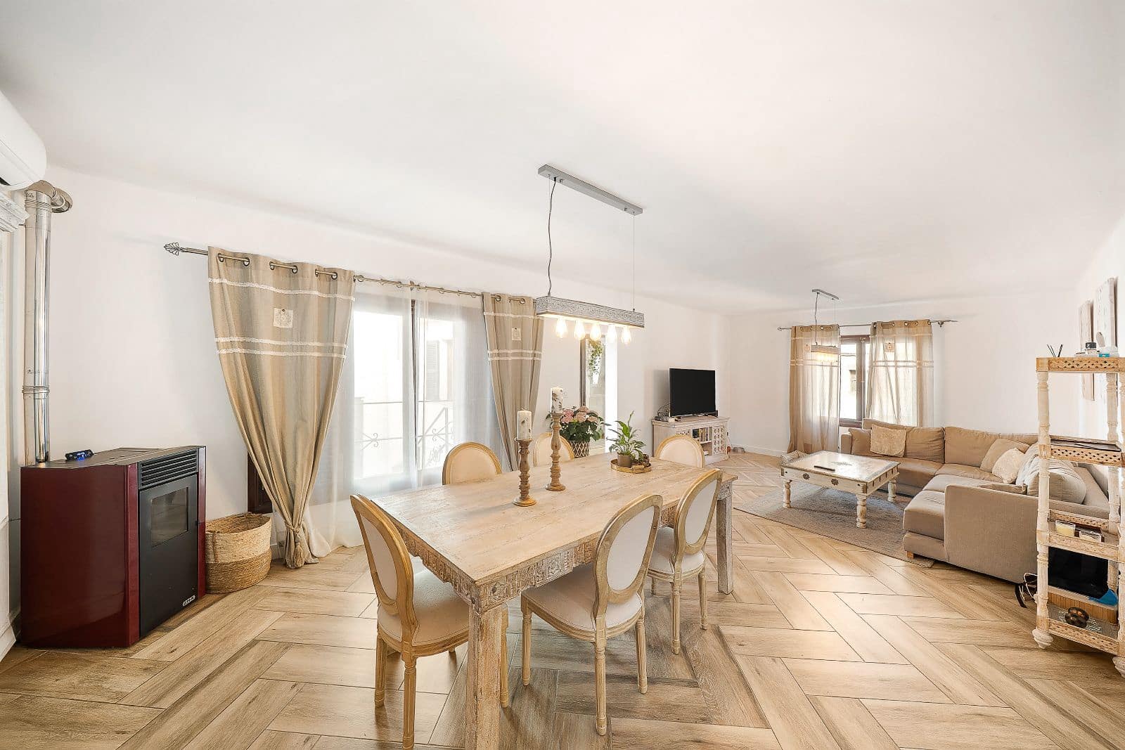 5 soveværelse Byhus til salg i Pollensa / Pollenca med swimmingpool garage - € 660.000 (Ref: 9782297)