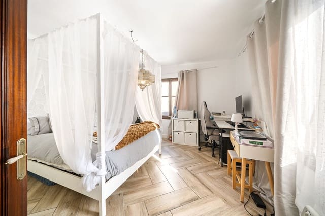 5 soveværelse Byhus til salg i Pollensa / Pollença med swimmingpool garage - € 660.000 (Ref: 9782297)