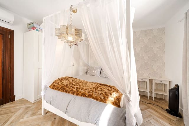 5 soveværelse Byhus til salg i Pollensa / Pollença med swimmingpool garage - € 660.000 (Ref: 9782297)