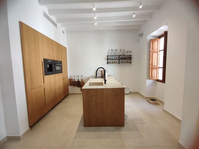 3 soveværelse Byhus til salg i Alcúdia - € 1.100.000 (Ref: 9795707)