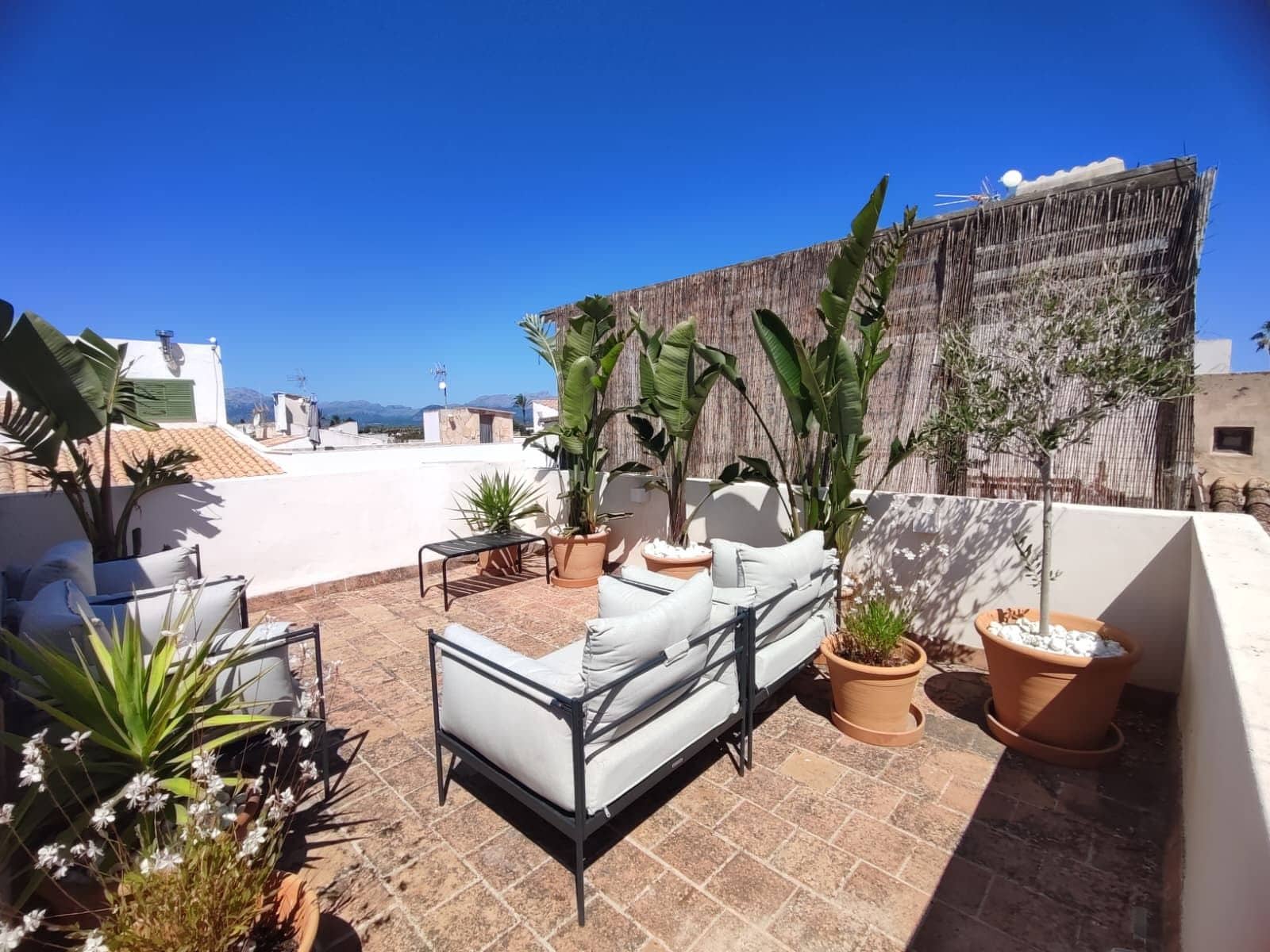3 makuuhuone Omakotitalo myytävänä paikassa Alcudia - 1 090 000 € (Ref: 9795707)