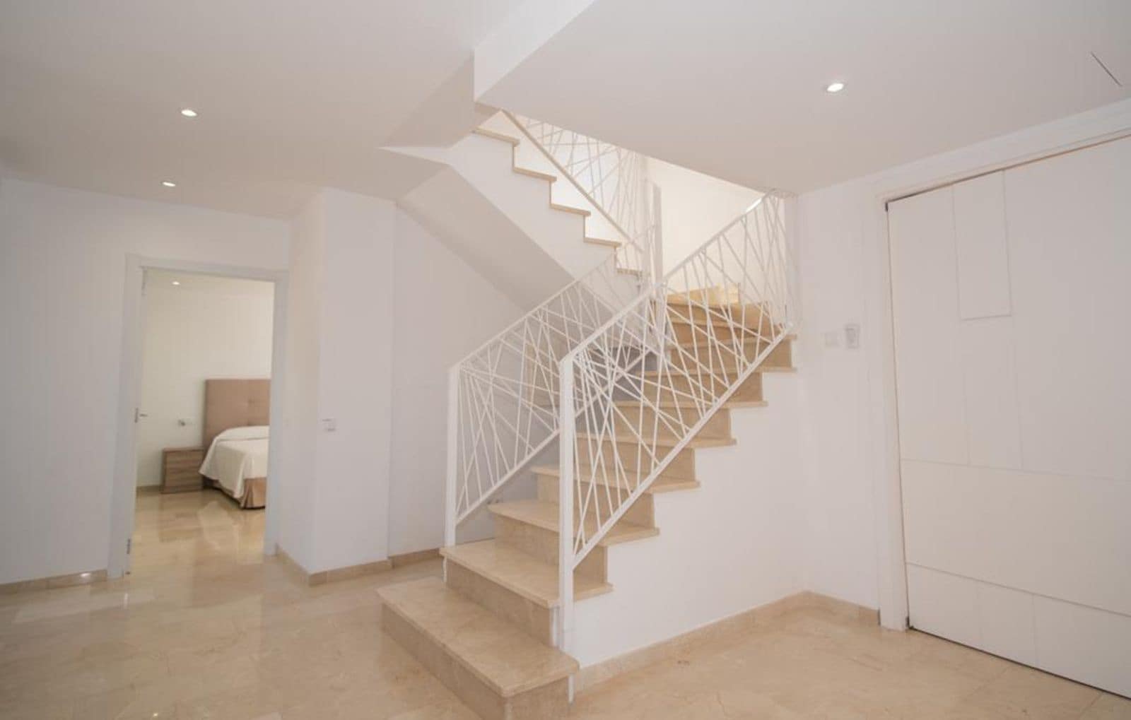 5 makuuhuone Maalaistalo myytävänä paikassa L'Aranjassa / S'Aranjassa mukana uima-altaan 
autotalli - 2 450 000 € (Ref: 9798303)