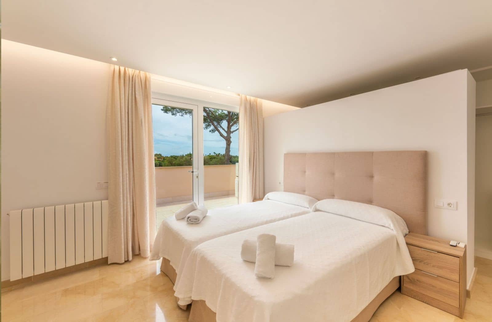 5 makuuhuone Maalaistalo myytävänä paikassa L'Aranjassa / S'Aranjassa mukana uima-altaan 
autotalli - 2 450 000 € (Ref: 9798303)