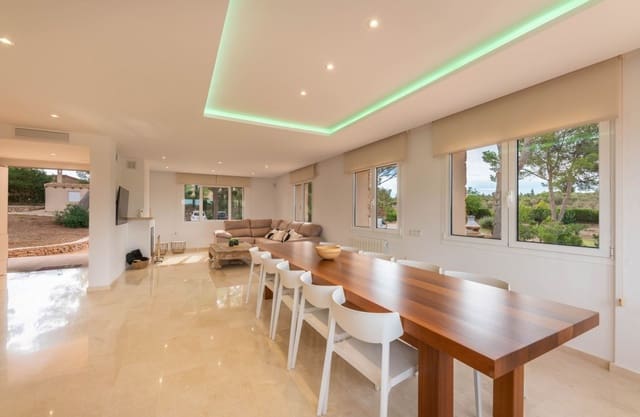 5 makuuhuone Maalaistalo myytävänä paikassa L'Aranjassa / S'Aranjassa, Palma de Mallorca mukana uima-altaan 
autotalli - 2 450 000 € (Ref: 9798303)