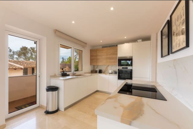 5 makuuhuone Maalaistalo myytävänä paikassa L'Aranjassa / S'Aranjassa, Palma de Mallorca mukana uima-altaan 
autotalli - 2 450 000 € (Ref: 9798303)