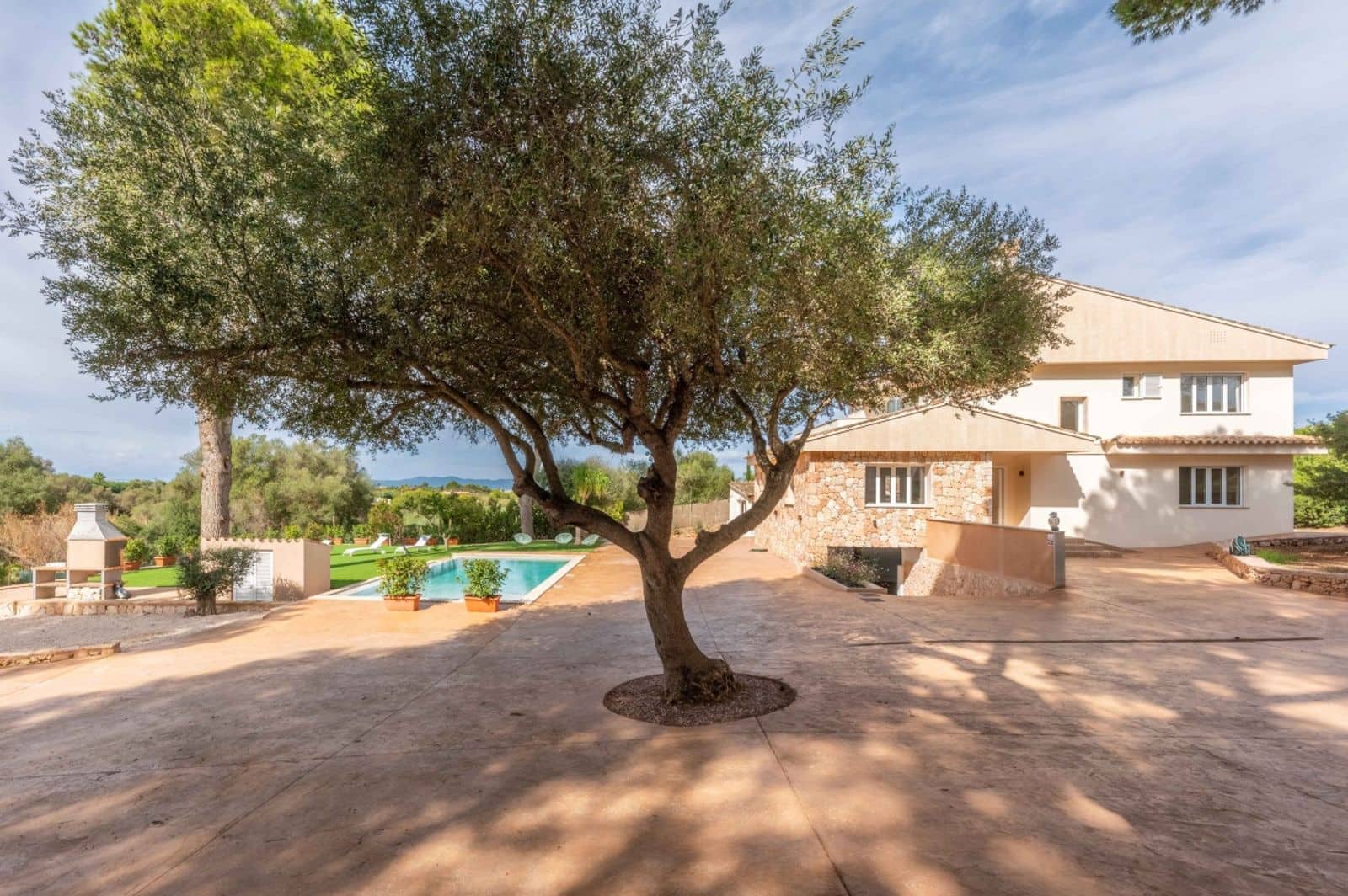 5 makuuhuone Maalaistalo myytävänä paikassa L'Aranjassa / S'Aranjassa mukana uima-altaan 
autotalli - 2 450 000 € (Ref: 9798303)