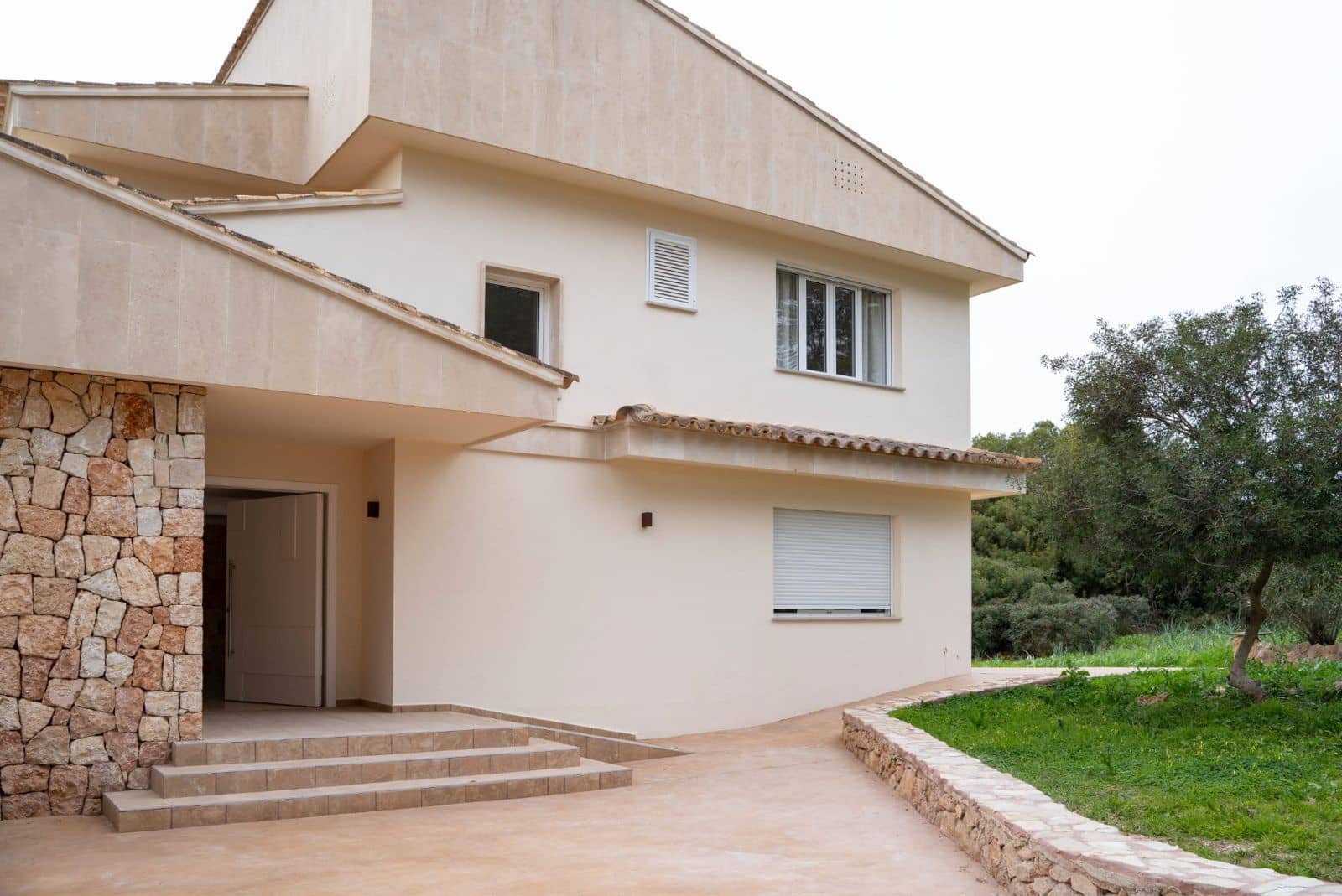 5 makuuhuone Maalaistalo myytävänä paikassa L'Aranjassa / S'Aranjassa mukana uima-altaan 
autotalli - 2 450 000 € (Ref: 9798303)