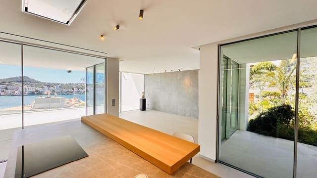 5 makuuhuone Omakotitalo myytävänä paikassa Santa Ponsa, Calvià mukana uima-altaan 
autotalli - 3 990 000 € (Ref: 9806784)