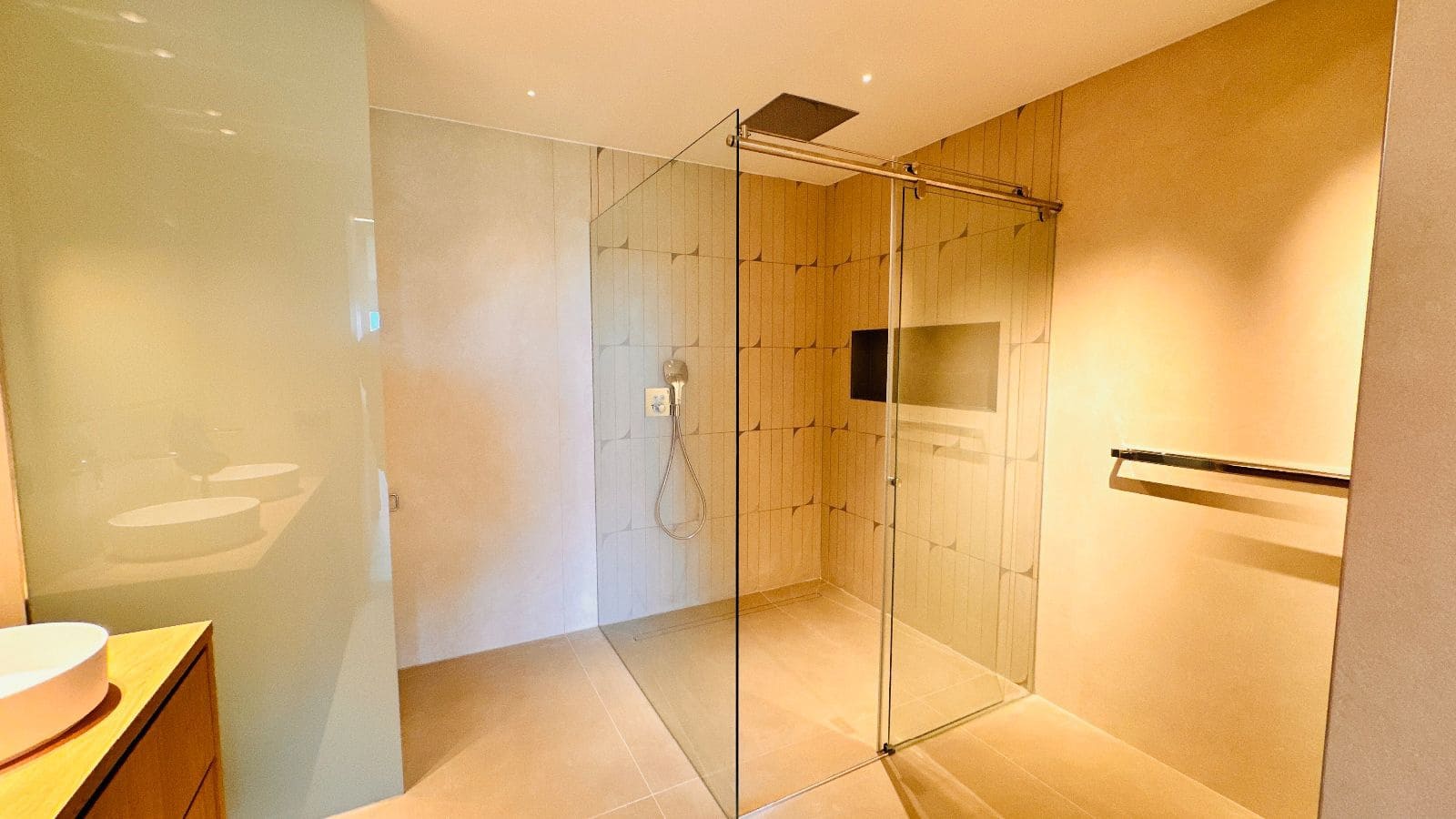 5 makuuhuone Omakotitalo myytävänä paikassa Santa Ponsa mukana uima-altaan 
autotalli - 3 990 000 € (Ref: 9806784)