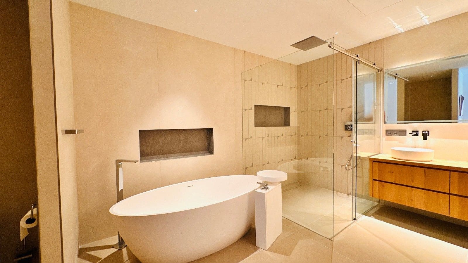 5 makuuhuone Omakotitalo myytävänä paikassa Santa Ponsa mukana uima-altaan 
autotalli - 3 990 000 € (Ref: 9806784)