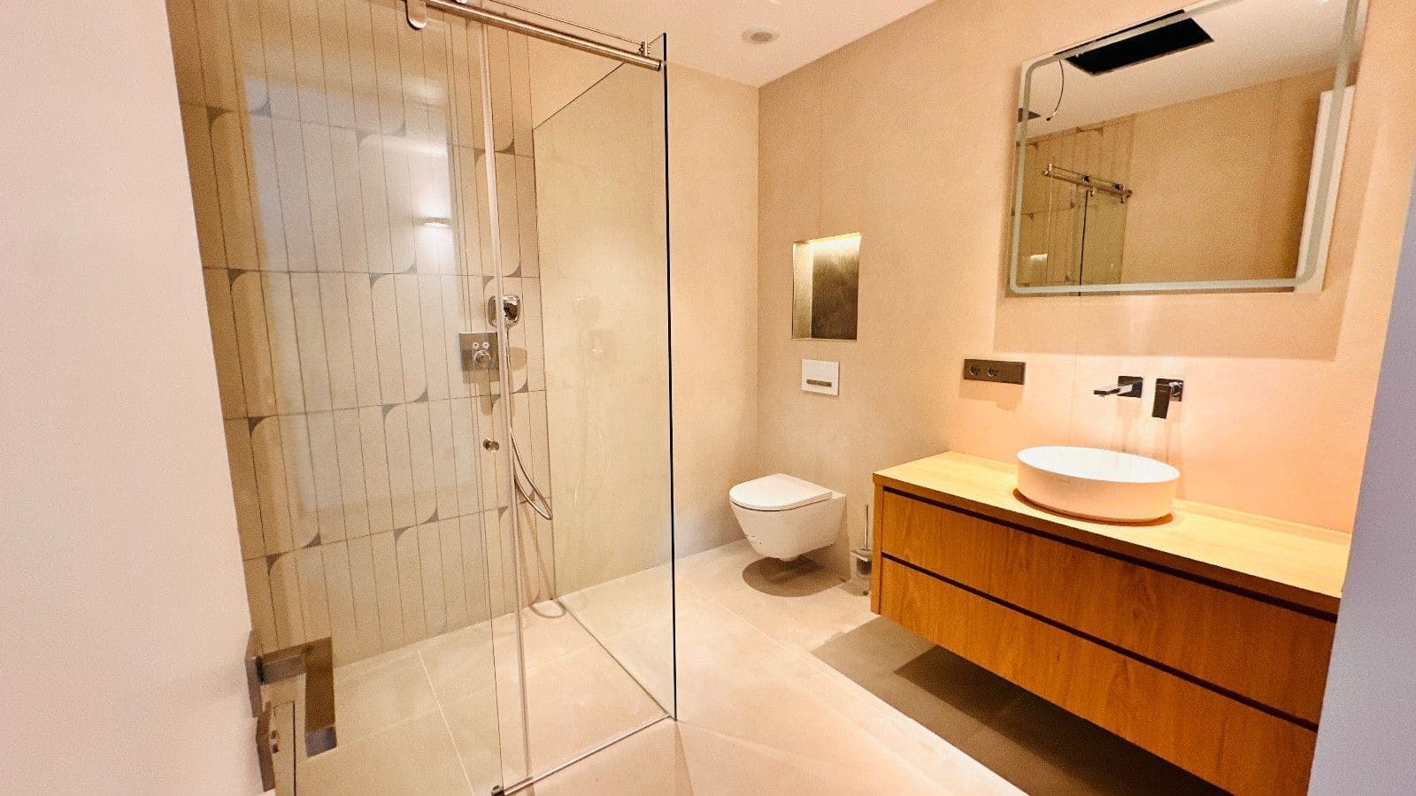 5 makuuhuone Omakotitalo myytävänä paikassa Santa Ponsa mukana uima-altaan 
autotalli - 3 990 000 € (Ref: 9806784)