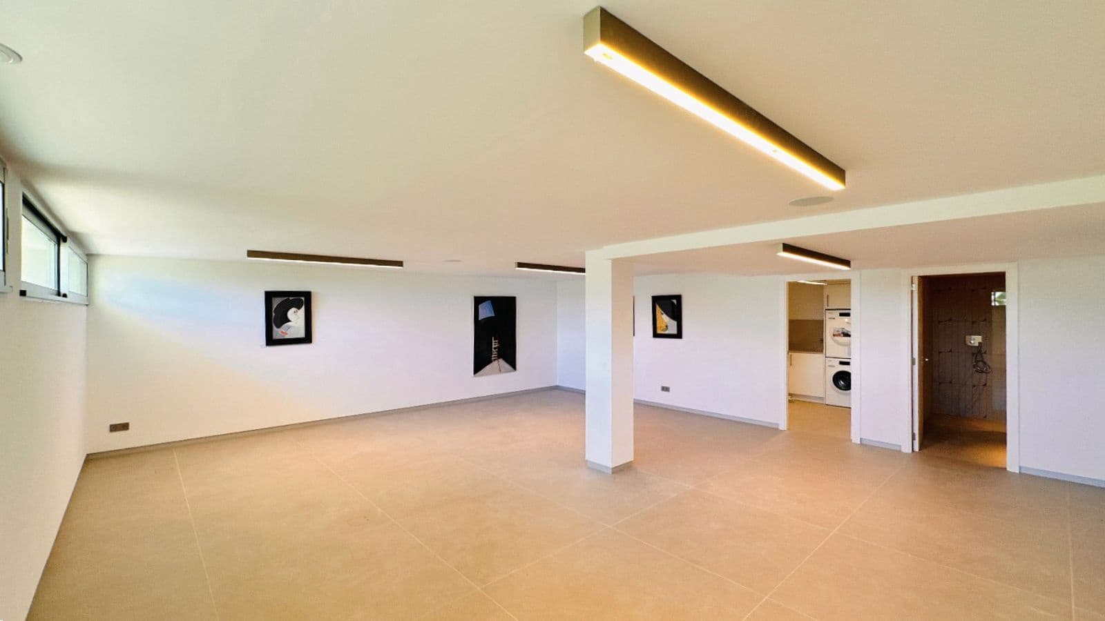 5 makuuhuone Omakotitalo myytävänä paikassa Santa Ponsa mukana uima-altaan 
autotalli - 3 990 000 € (Ref: 9806784)