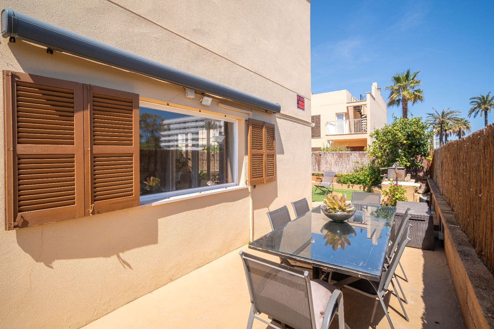 4 soverom Hus til salgs i Puerto de Alcudia med svømmebasseng garasje - € 669 000 (Ref: 9809803)