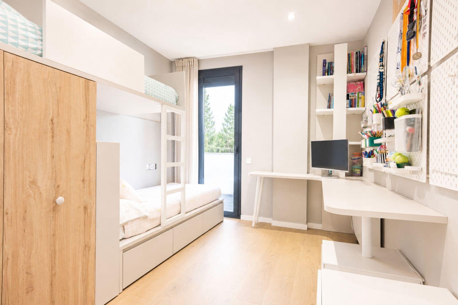 4 chambre Appartement à vendre à Son Vida avec piscine garage - 1 290 000 € (Ref: 9832751)