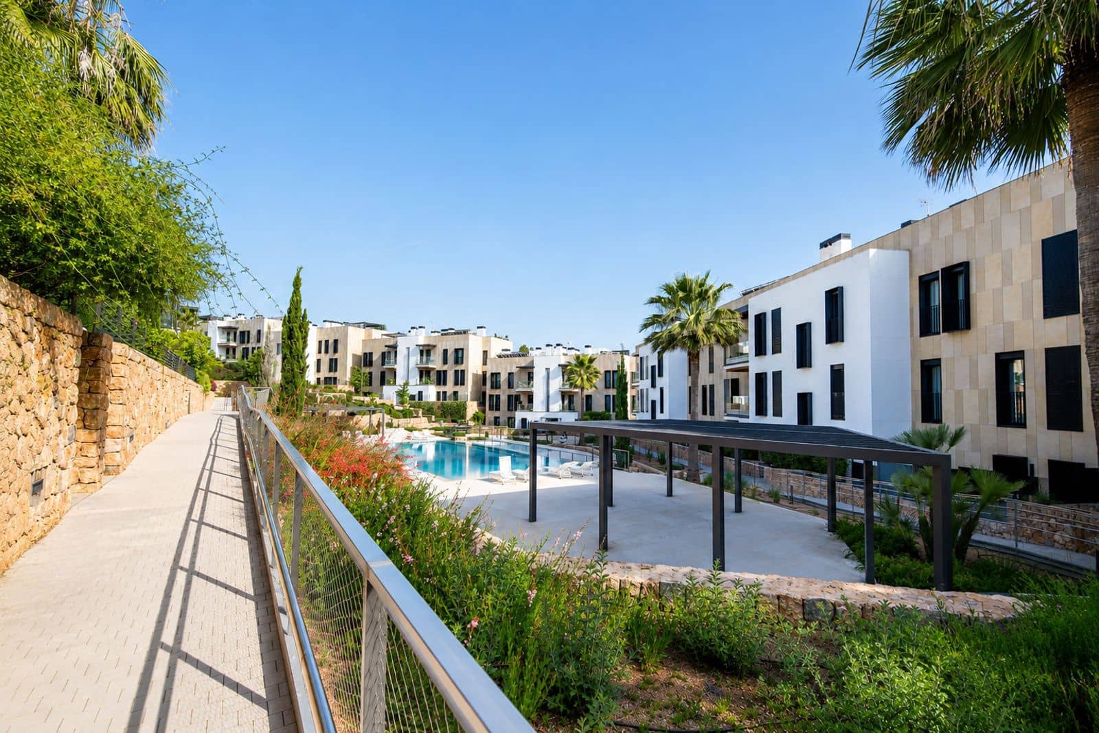 4 chambre Appartement à vendre à Son Vida avec piscine garage - 1 290 000 € (Ref: 9832751)